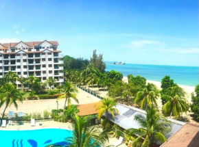 Beach Front Apartment Bayu Beach Resort